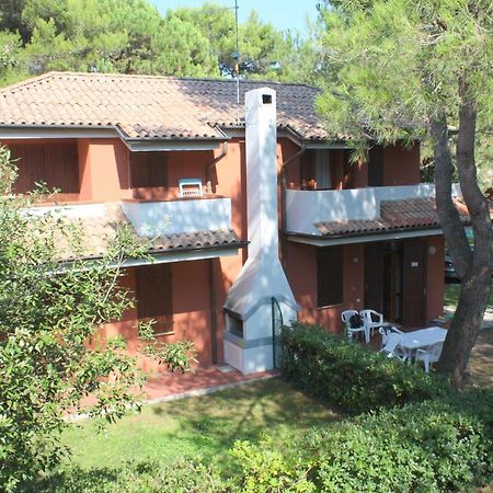 Villaggio Delle Meduse Bibione Exteriör bild